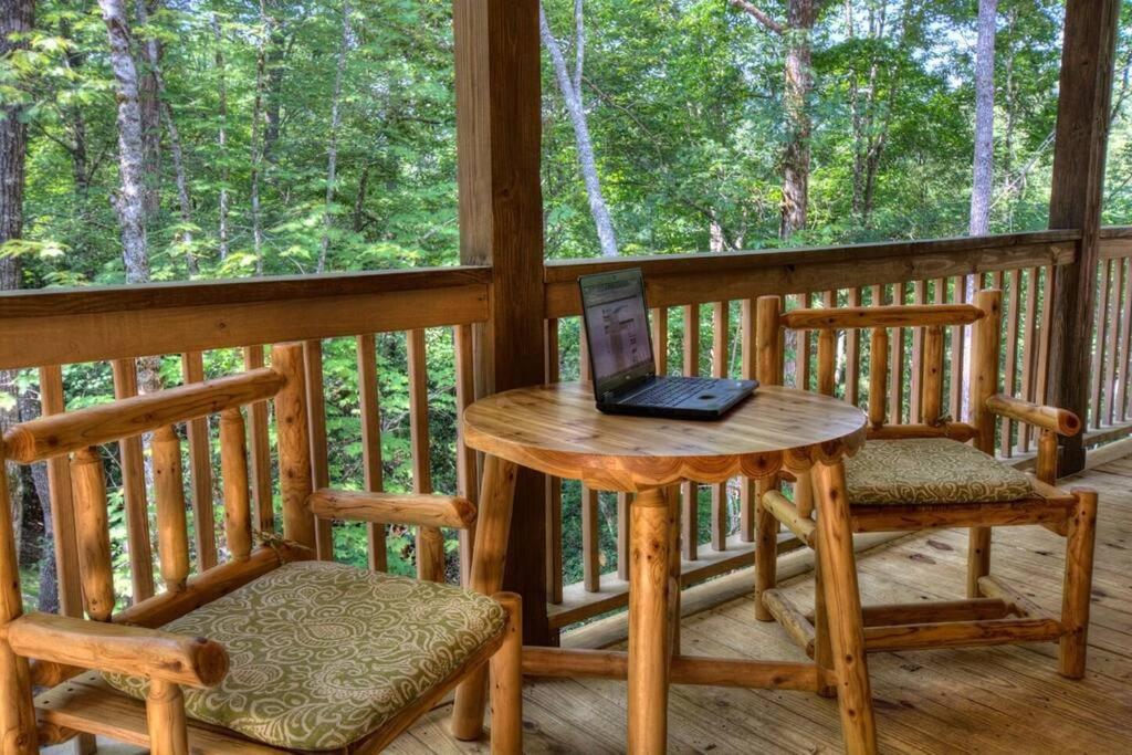 Honeymoon Getaway In Woods Near Noc And Smoky Mtn Rr Villa บรายซันซิตี ภายนอก รูปภาพ